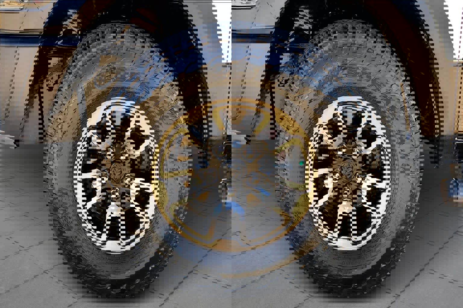 Used 2017 RAM 1500 Rebel w/ Luxury Group image 10