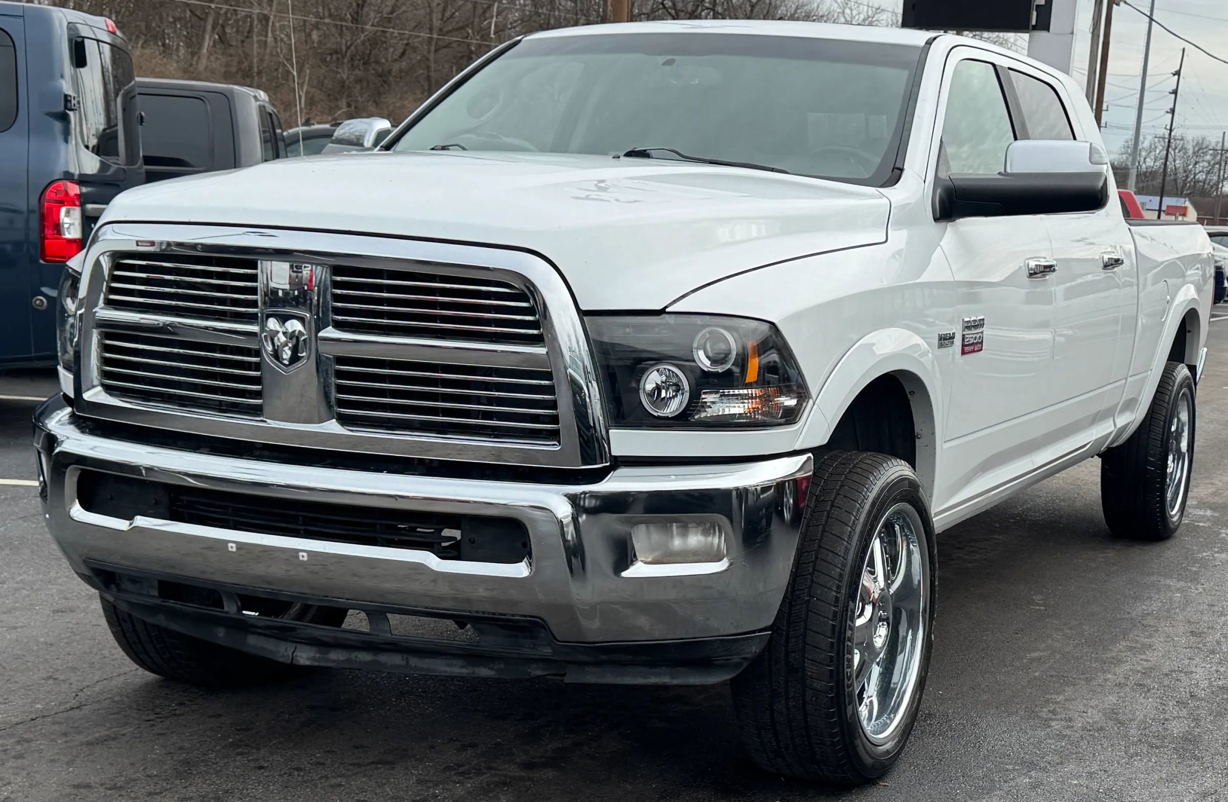 Used 2011 RAM 2500 Laramie w/ Protection Group AWD/4WD image 2