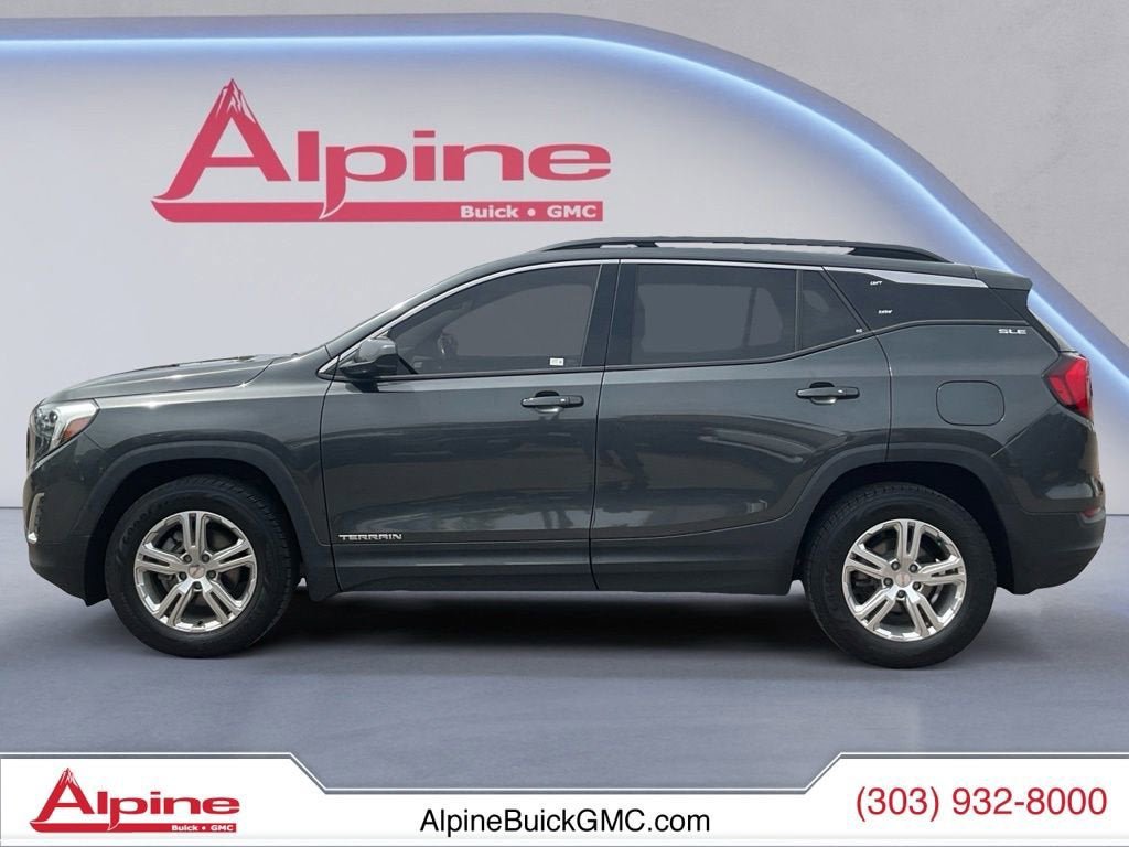 Used 2020 GMC Terrain SLE w/ Driver Convenience Package AWD/4WD image 2