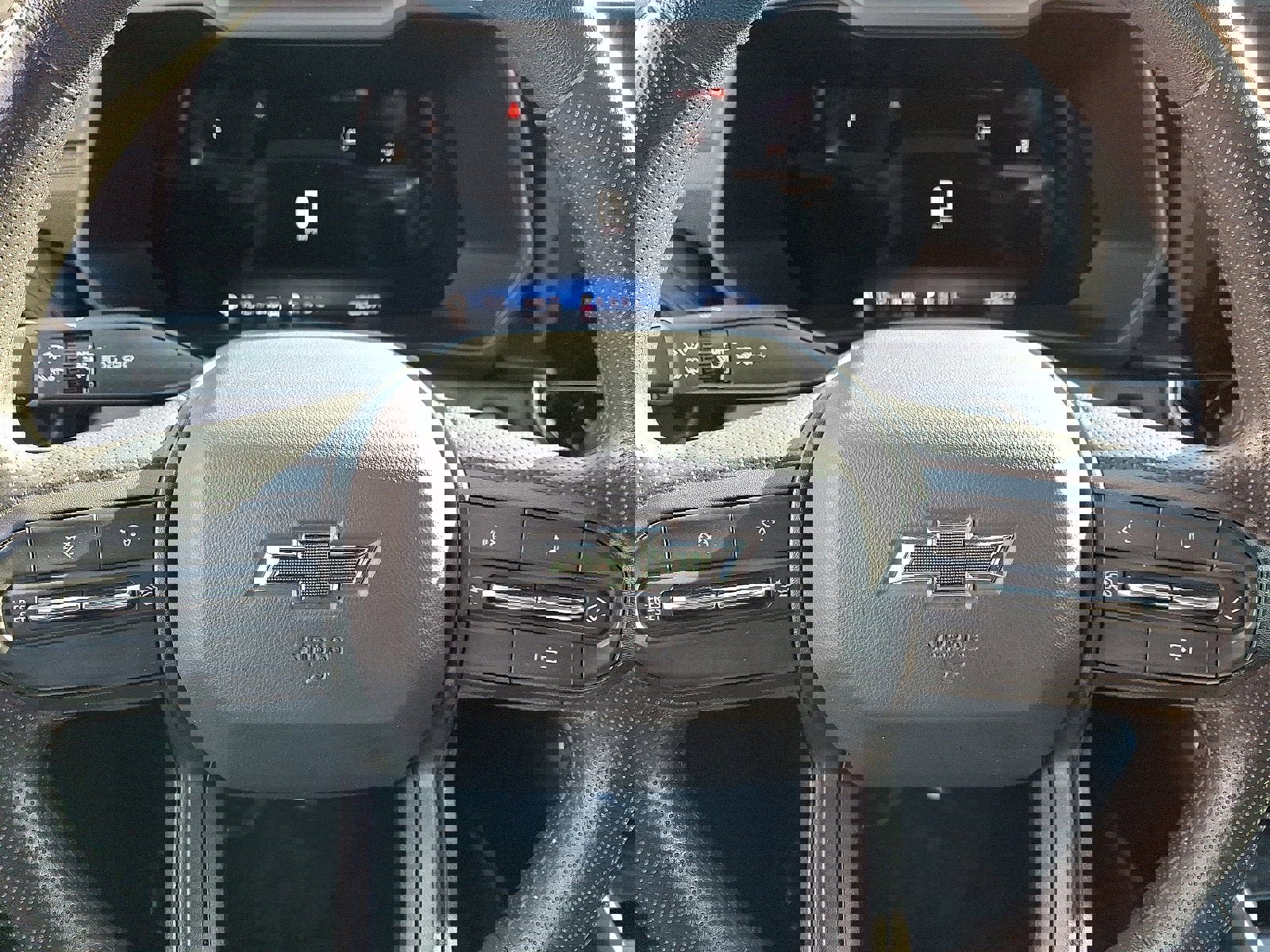 Used 2023 Chevrolet Colorado Trail Boss w/ Safety Package image 19