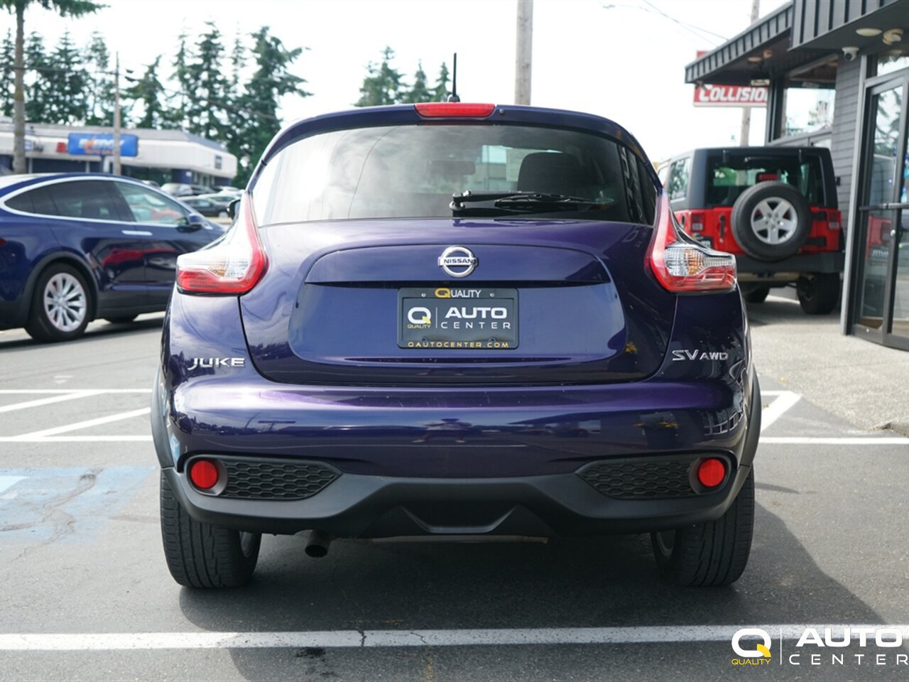 Used 2016 Nissan Juke SV AWD/4WD image 6