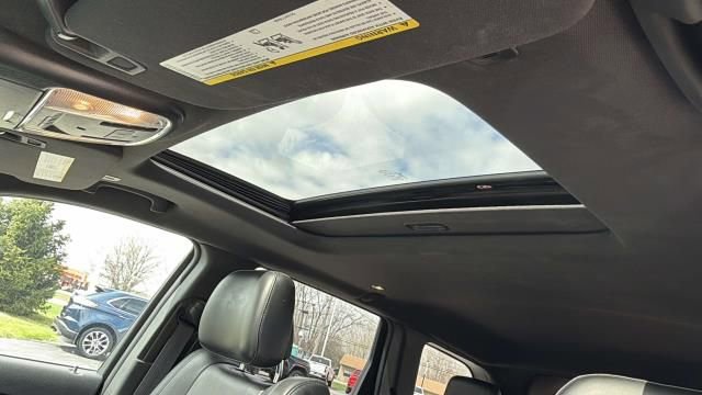 Used 2018 Jeep Grand Cherokee Limited AWD/4WD image 28