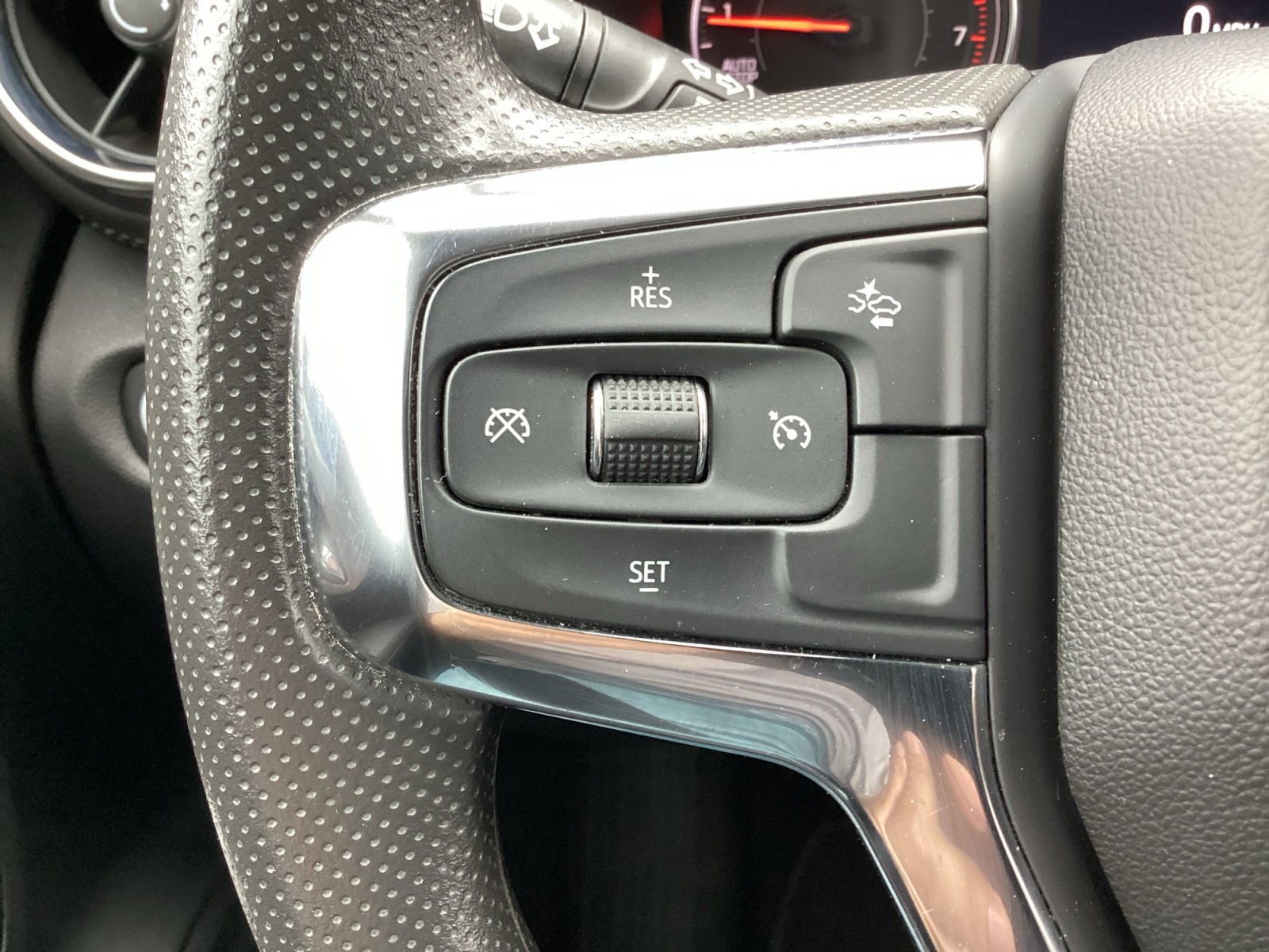 Used 2025 Chevrolet Blazer LT image 18