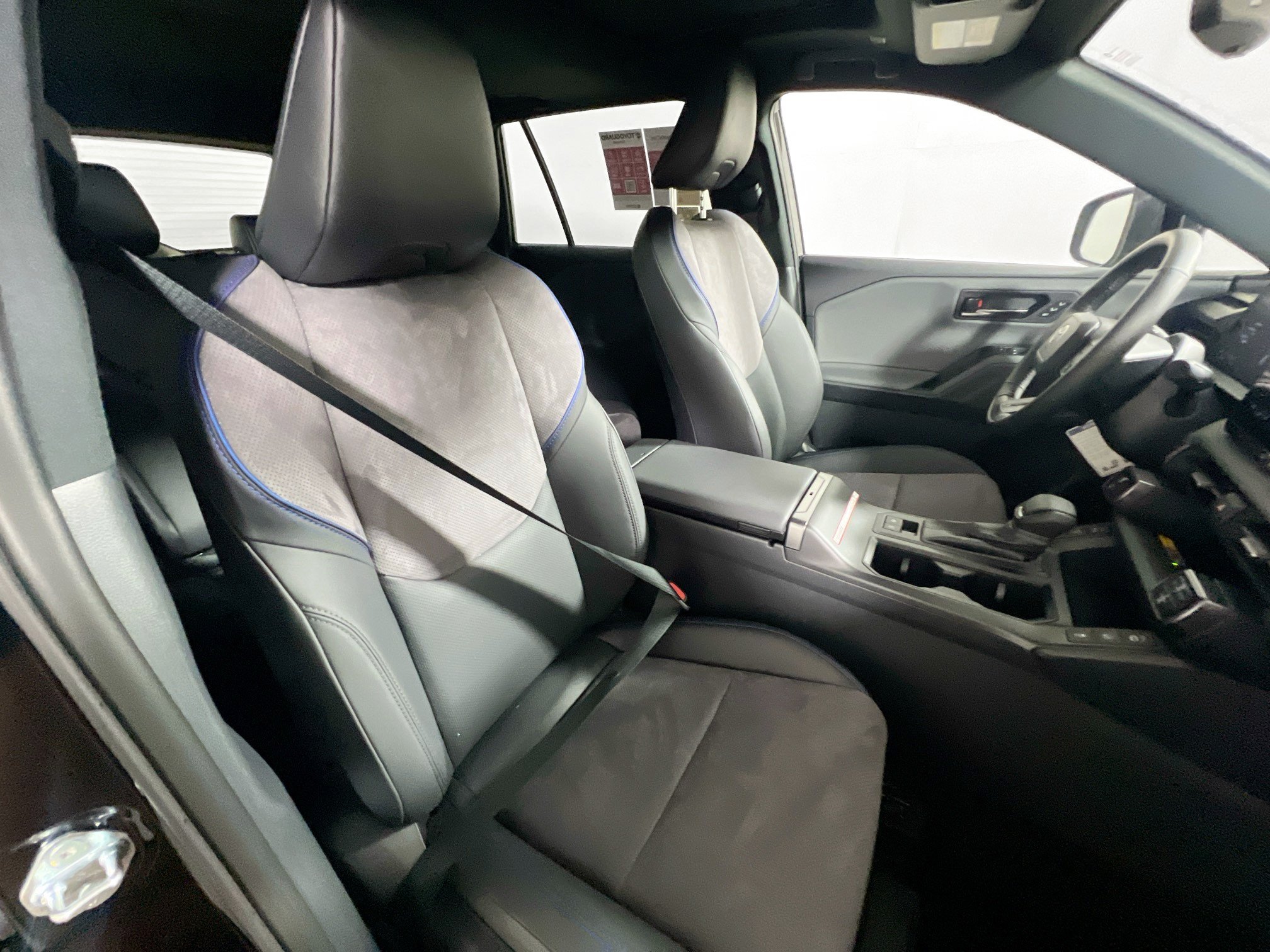 New 2026 Toyota RAV4 XSE AWD/4WD image 28