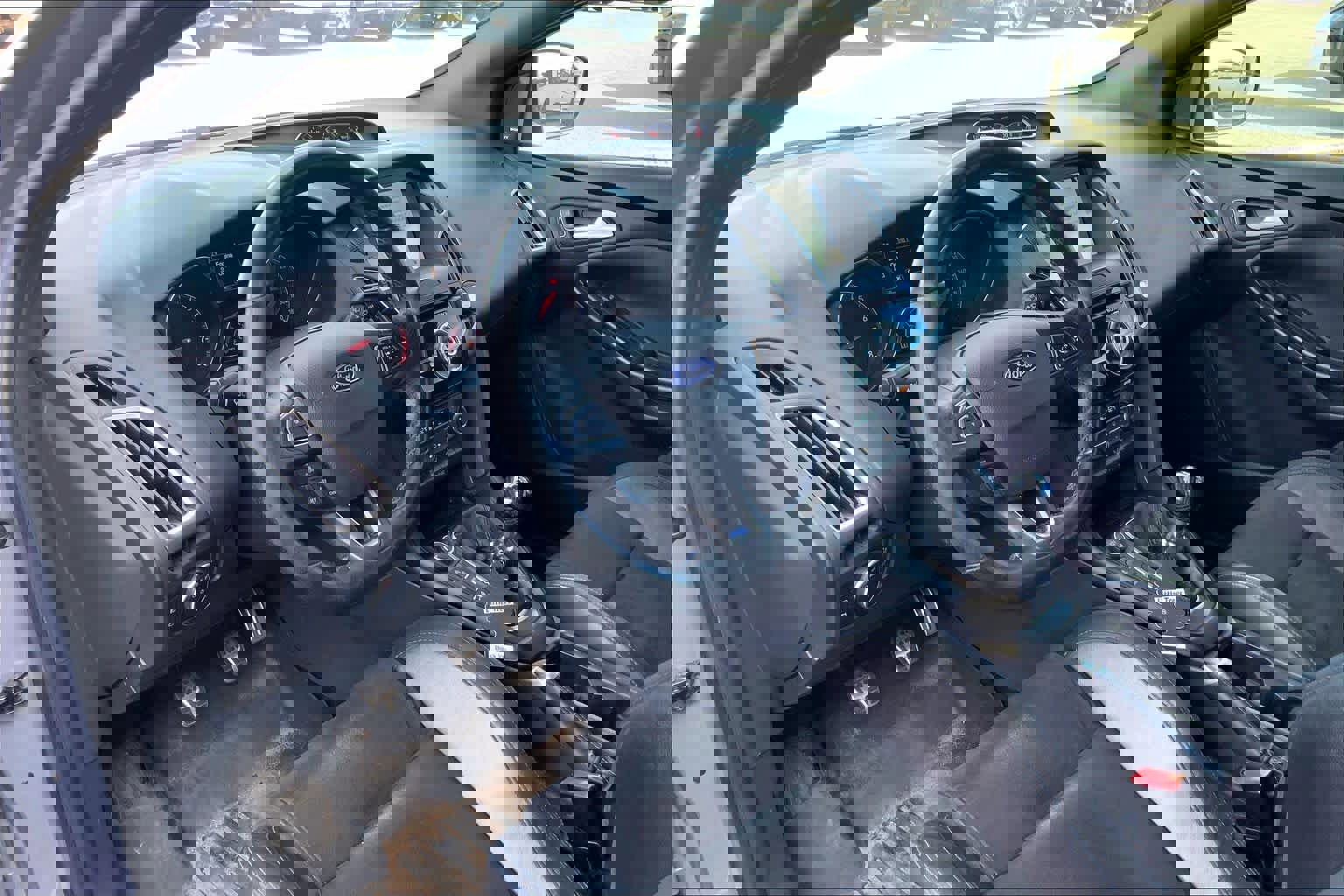 Used 2016 Ford Focus RS image 17