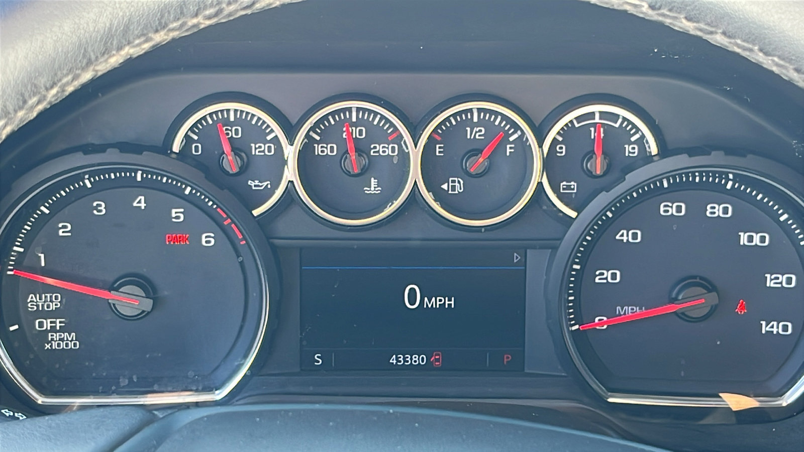 Used 2021 Chevrolet Tahoe LT image 14