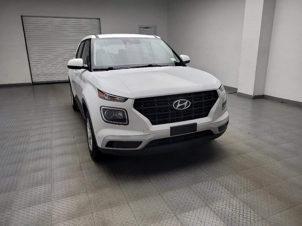 Used 2021 Hyundai Venue SE FWD image 14