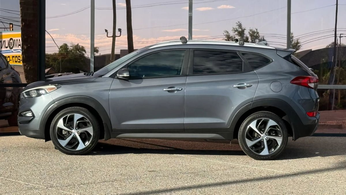 Used 2016 Hyundai Tucson Limited FWD image 4