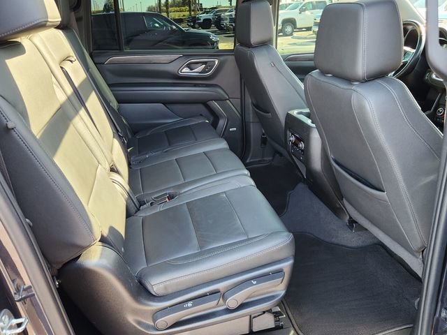 Used 2023 Chevrolet Suburban Z71 w/ Luxury Package image 23