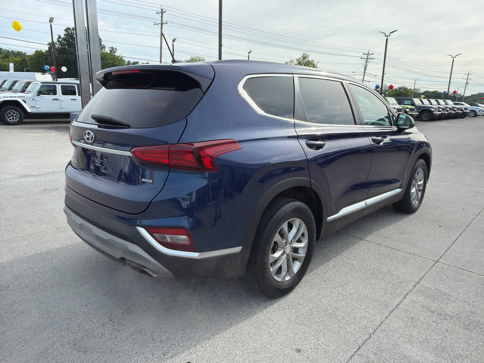 Used 2020 Hyundai Santa Fe SE AWD/4WD image 6