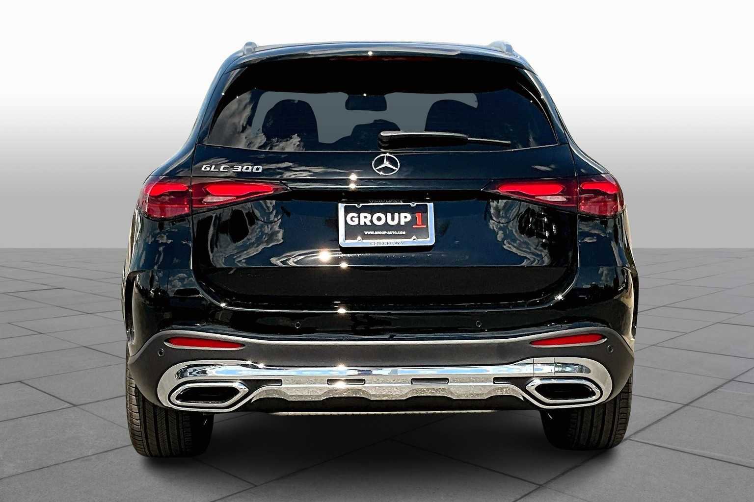 New 2026 Mercedes-Benz GLC 300 image 5