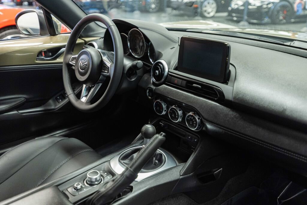 Used 2023 MAZDA MX-5 Miata Grand Touring image 12
