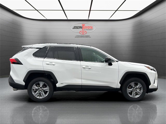 Certified 2025 Toyota RAV4 LE image 5