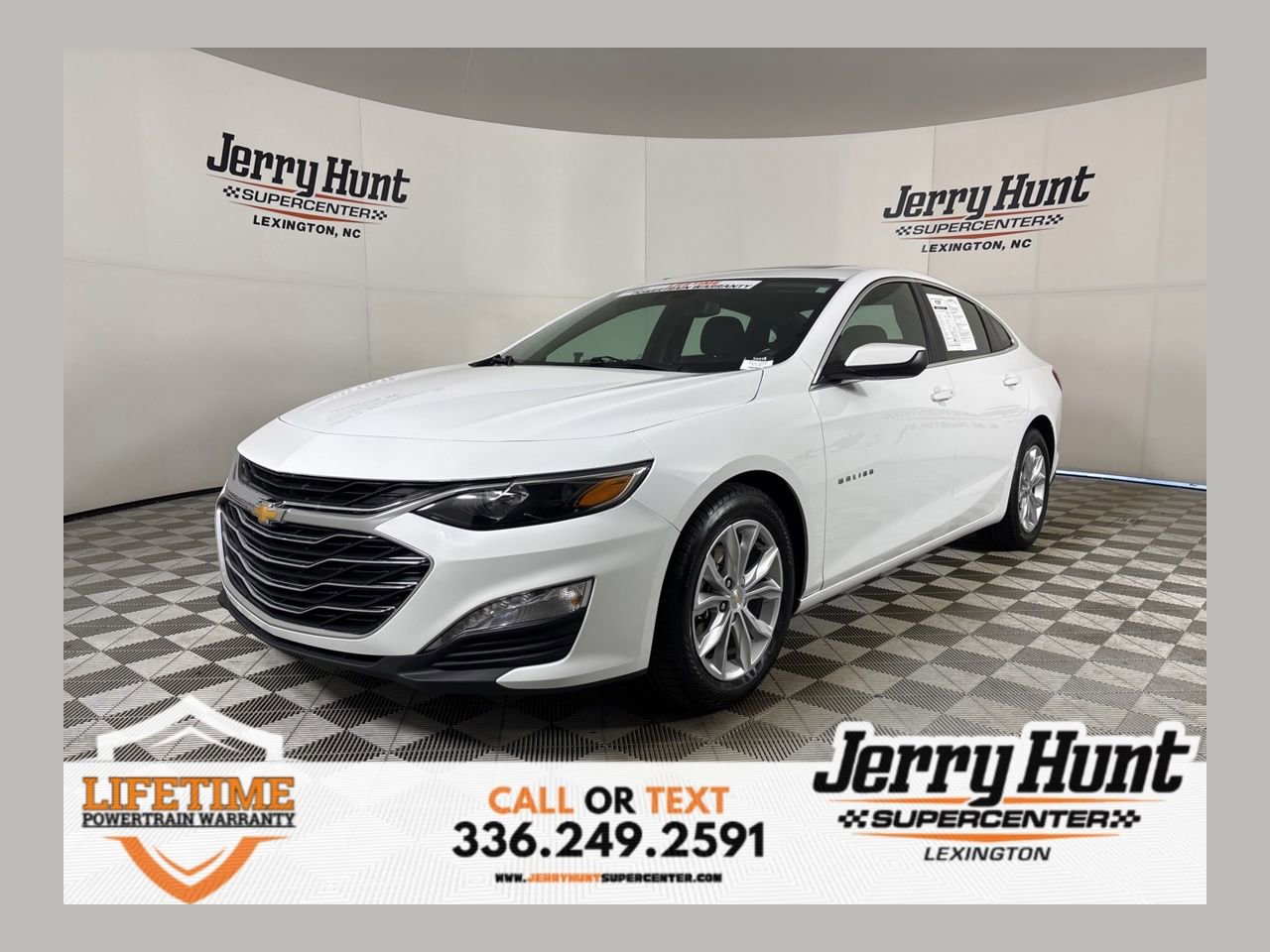 Used 2024 Chevrolet Malibu LT image 1