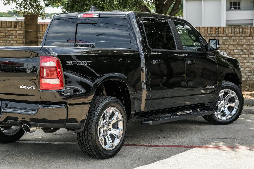 Used 2022 RAM 1500 Big Horn AWD/4WD image 18