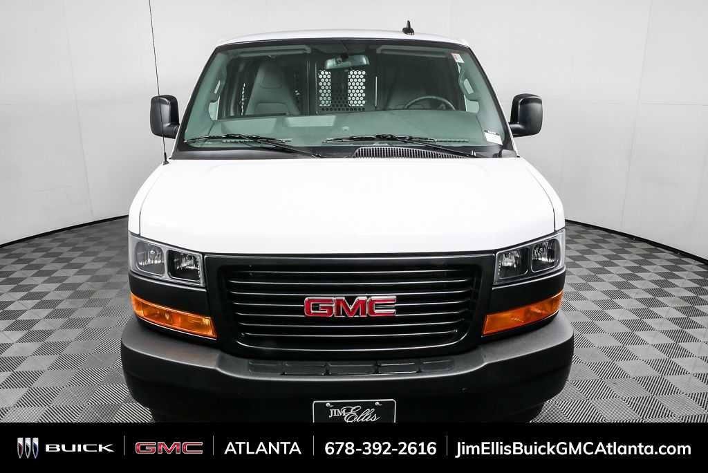 New 2025 GMC Savana 2500 w/ Driver Convenience Package RWD image 19