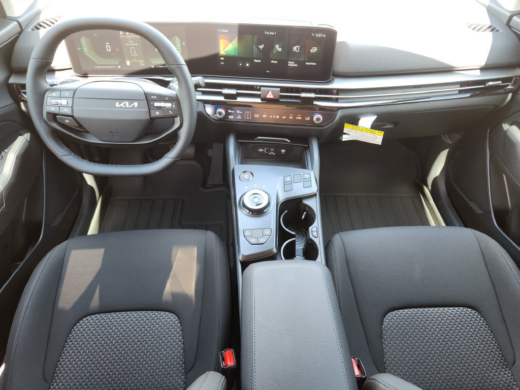 New 2027 Kia Sportage S FWD image 24