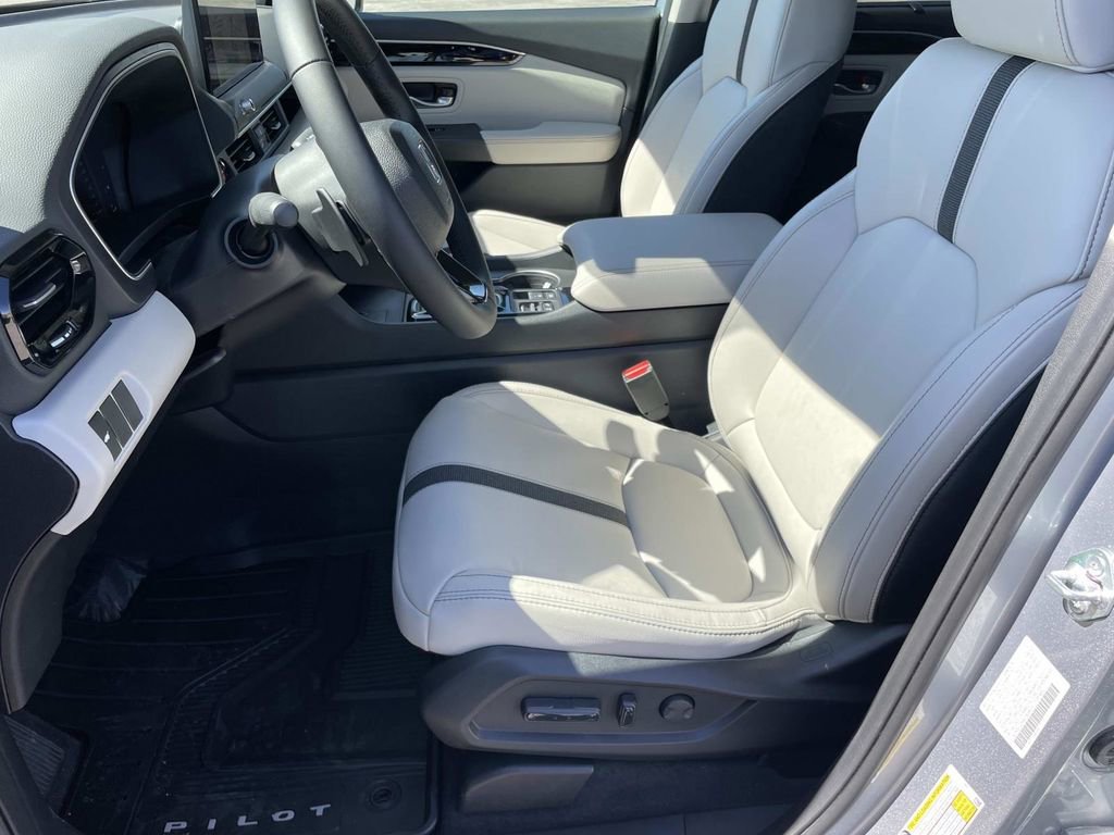 New 2026 Honda Pilot EX-L image 14