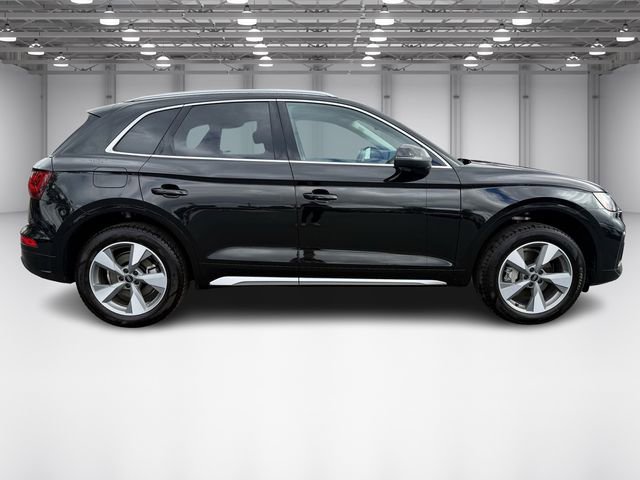 Certified 2024 Audi Q5 2.0T Premium Plus image 6