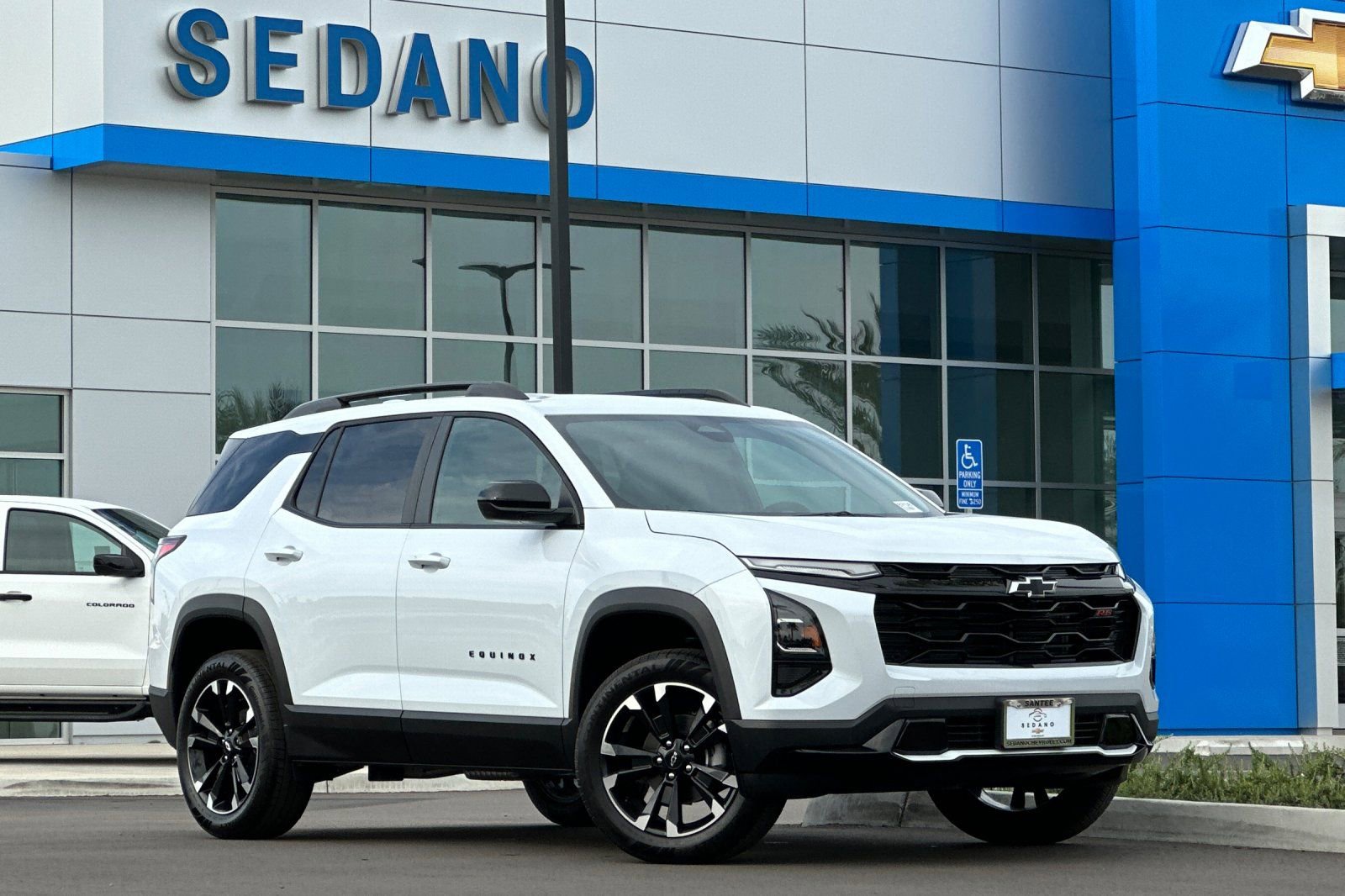 New 2026 Chevrolet Equinox RS FWD image 2