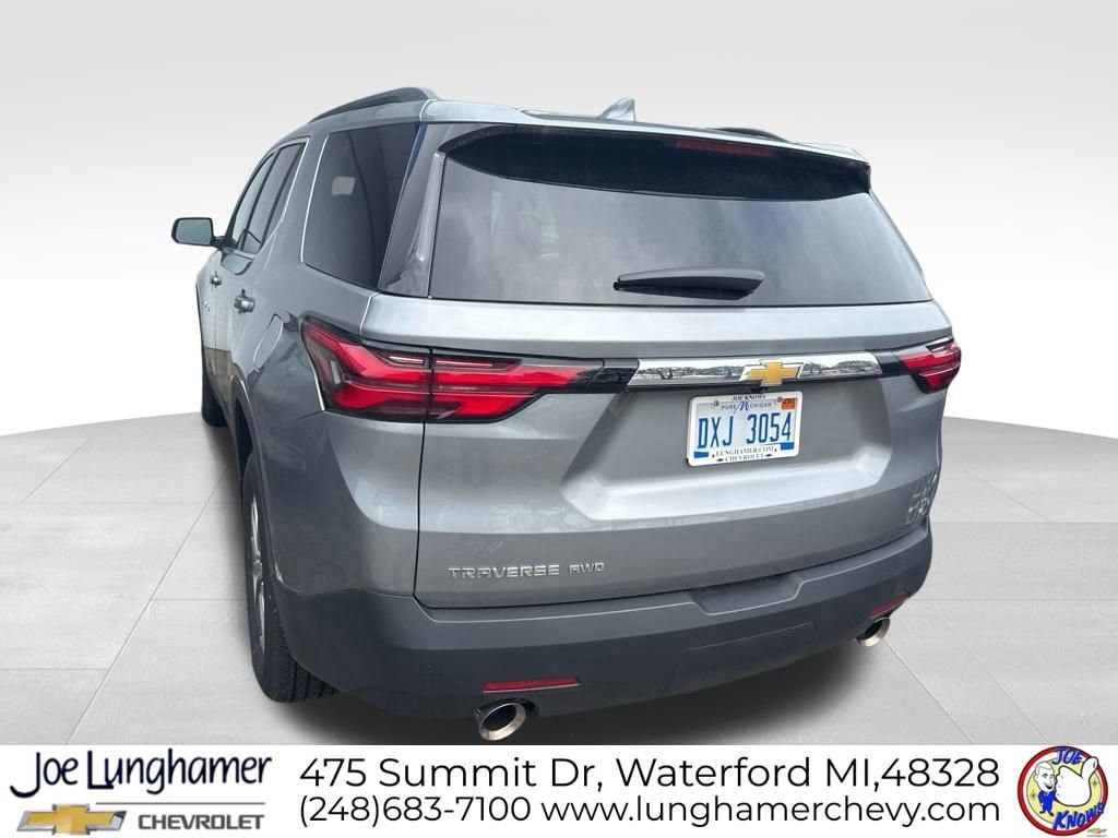 Used 2023 Chevrolet Traverse LT image 11