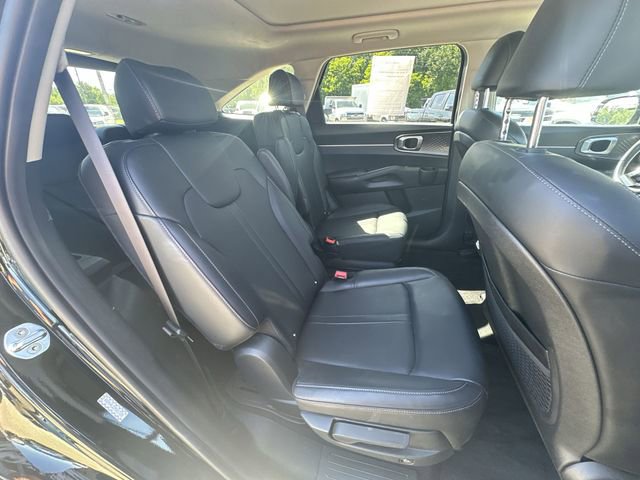 Used 2021 Kia Sorento EX FWD image 30