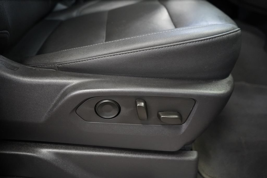 Used 2024 GMC Sierra 1500 SLT RWD image 26