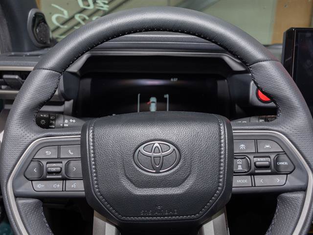 New 2026 Toyota 4Runner TRD Off-Road Premium AWD/4WD image 11