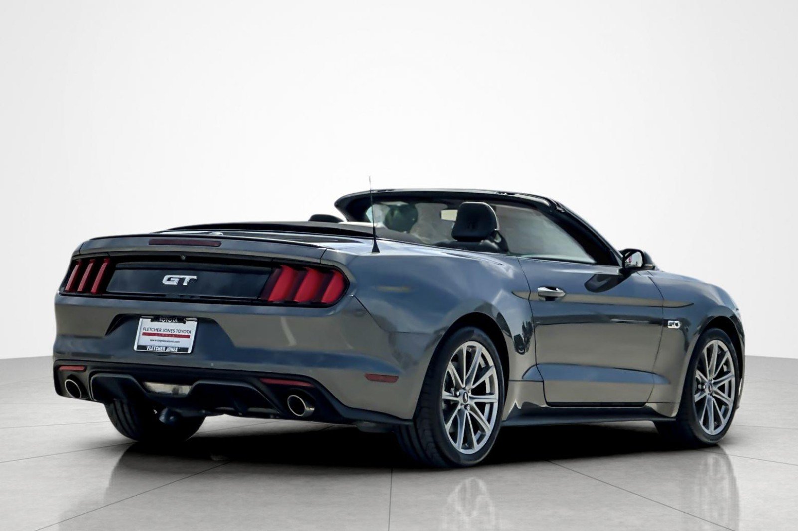 Used 2017 Ford Mustang GT Premium w/ Equipment Group 401A RWD image 5