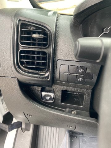 Used 2025 RAM ProMaster 2500 FWD image 18