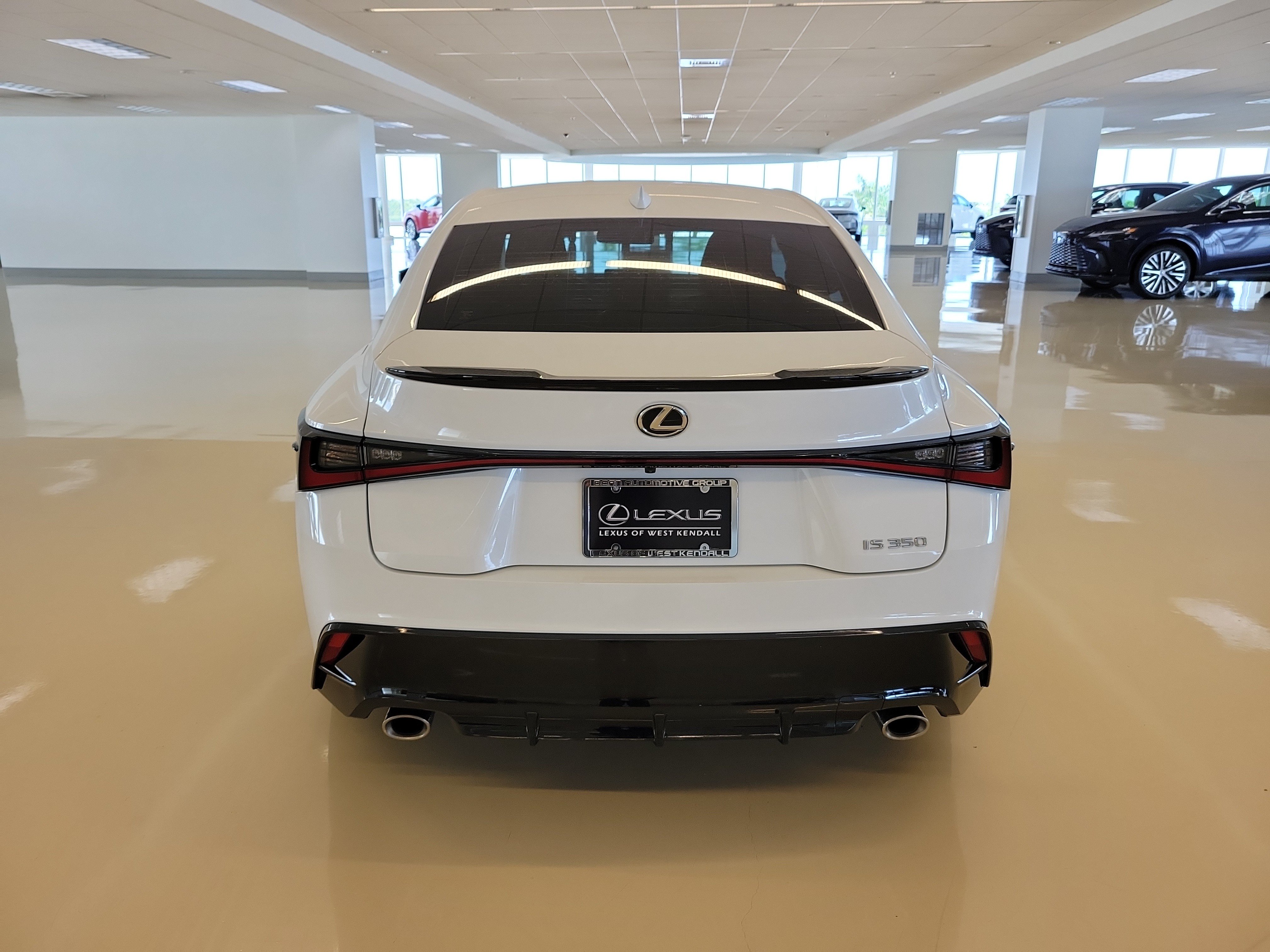 Used 2025 Lexus IS 350 F Sport RWD image 7