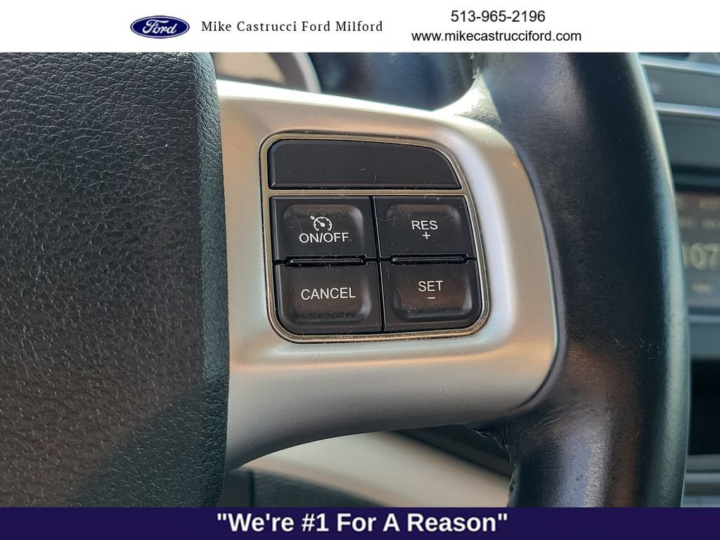 Used 2018 Dodge Journey SE w/ Connectivity Group FWD image 18