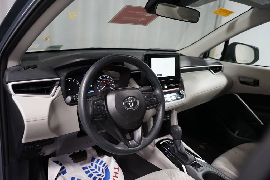 Certified 2025 Toyota Corolla Cross L image 7