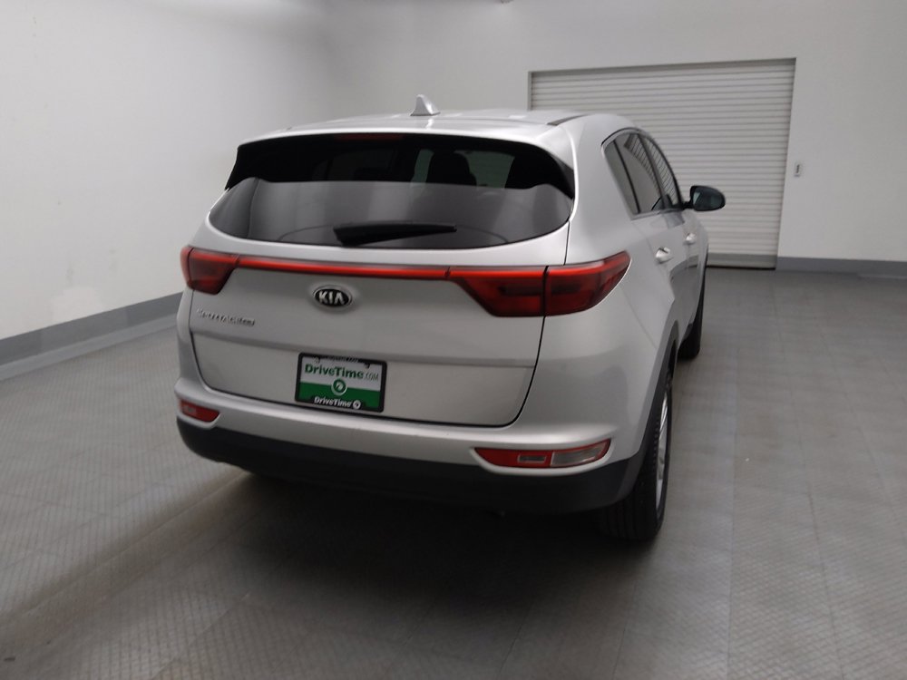 Used 2017 Kia Sportage LX FWD image 7