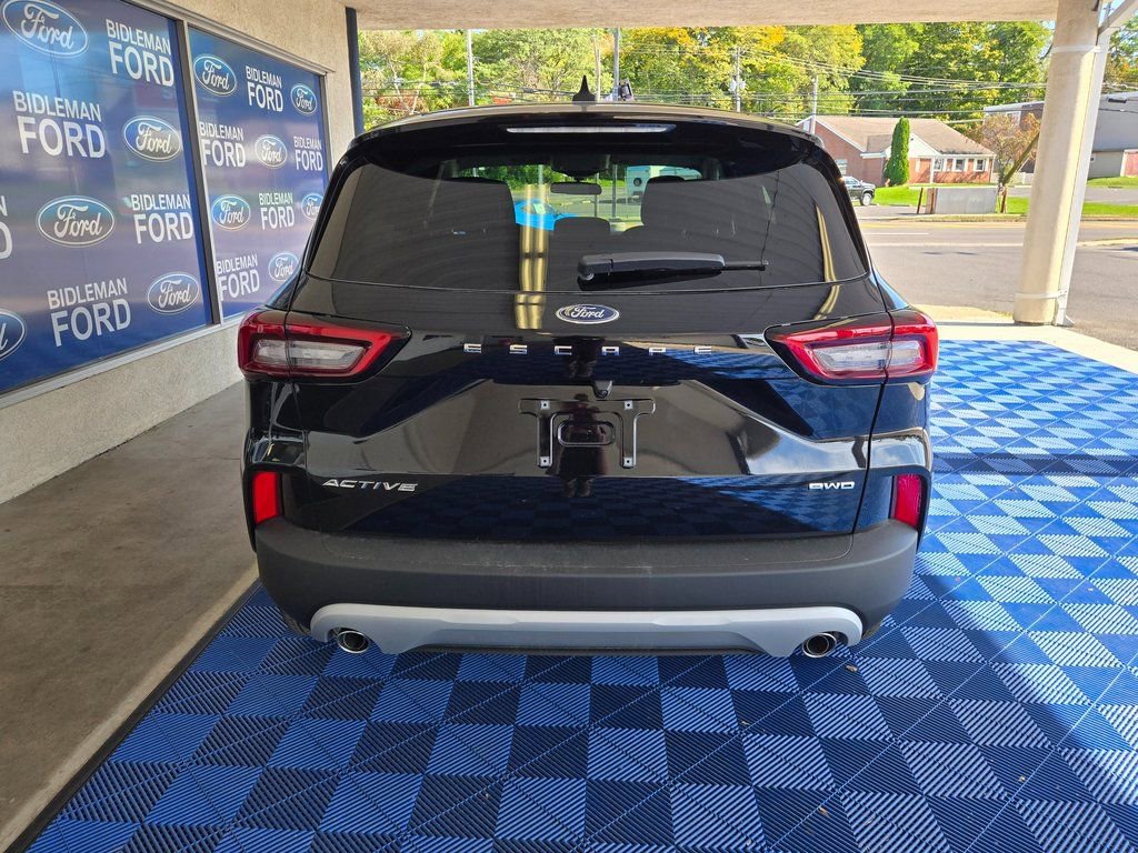 New 2025 Ford Escape Active image 5