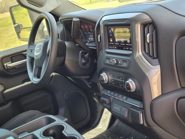 New 2026 GMC Sierra 3500 Pro image 21