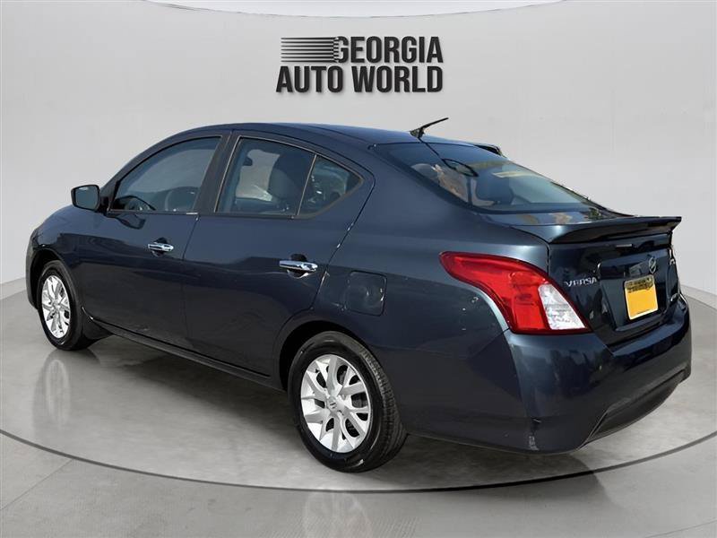 Used 2016 Nissan Versa SV w/ SV Appearance Package FWD image 9