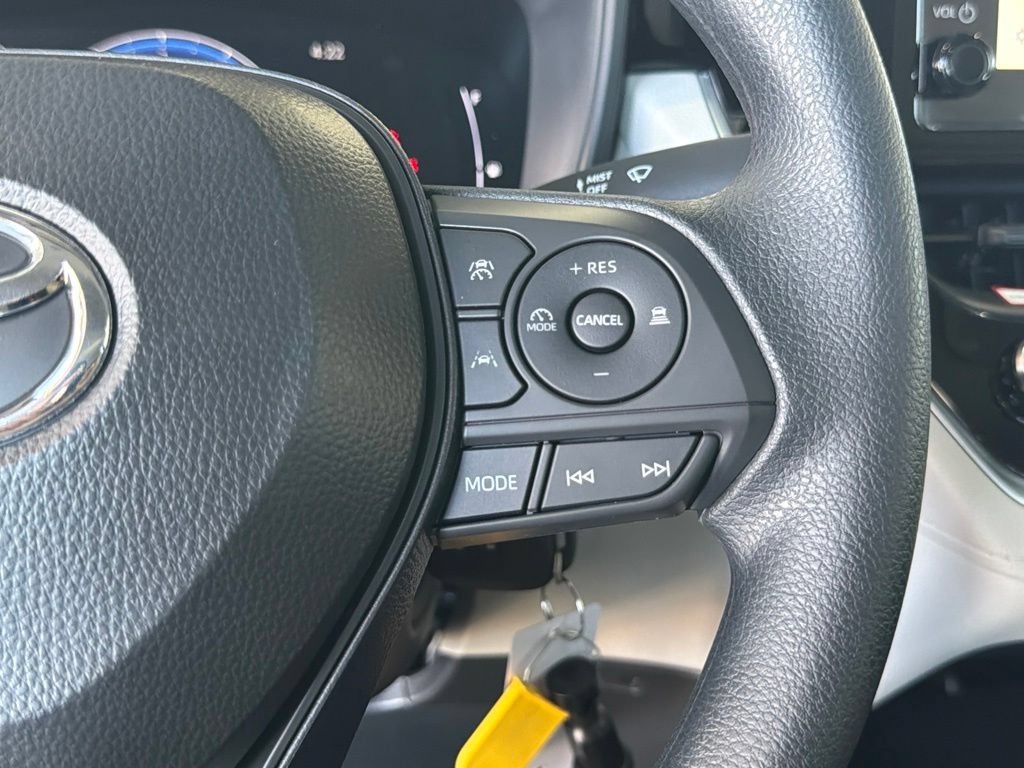 New 2026 Toyota Corolla Cross L FWD image 21