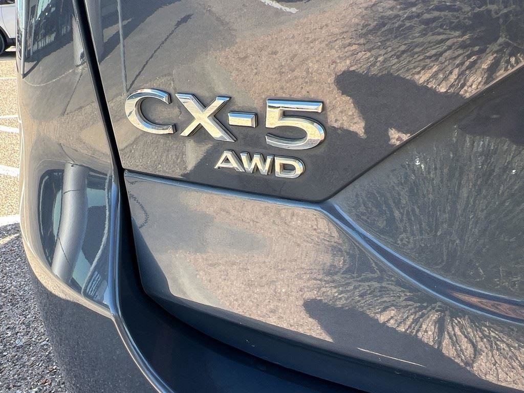 Used 2023 MAZDA CX-5 Carbon Edition image 10