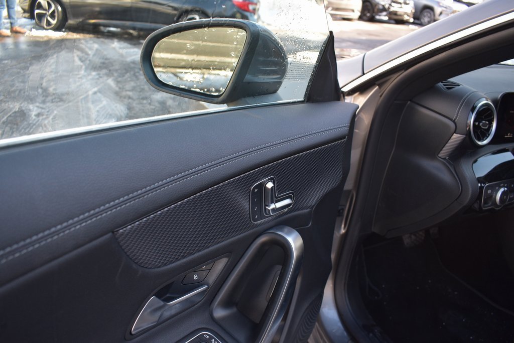 Used 2025 Mercedes-Benz CLA 250 image 14