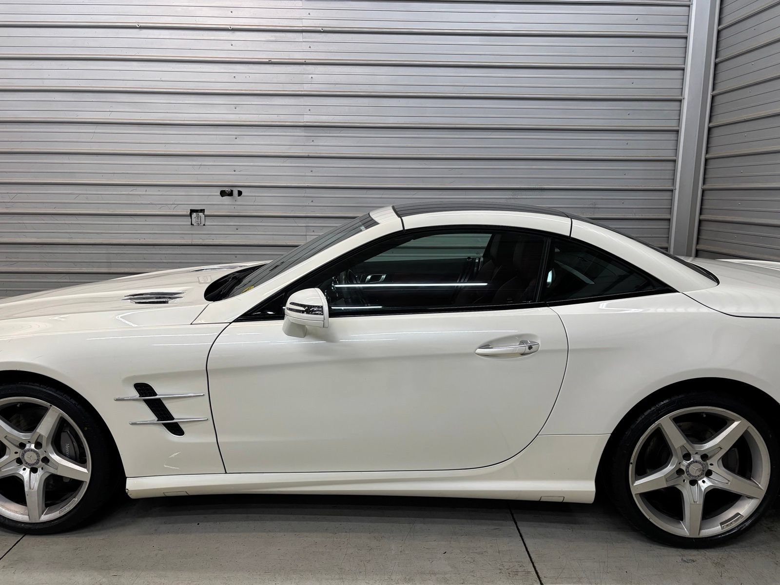 Used 2014 Mercedes-Benz SL 550 image 7