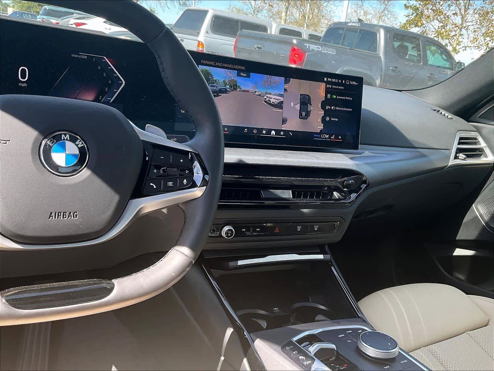 Used 2025 BMW 230i Coupe w/ Premium Package RWD image 8