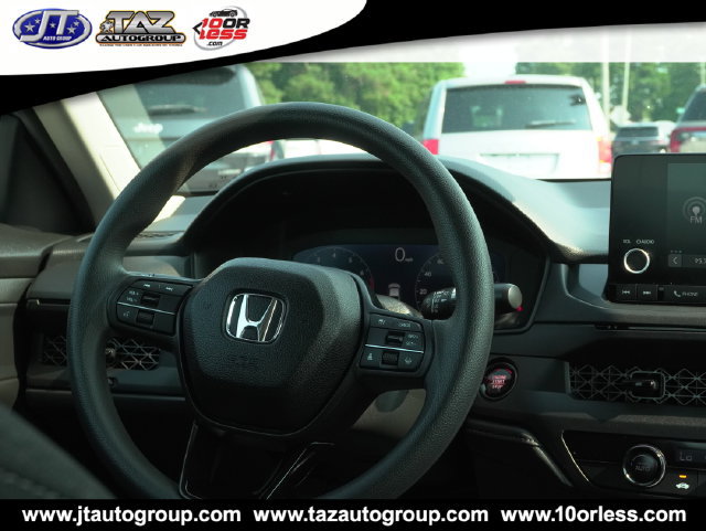 Used 2025 Honda Accord LX image 15