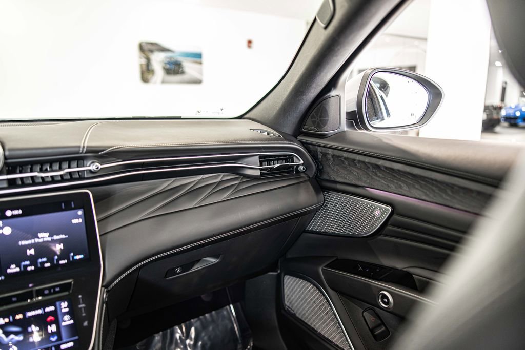 Used 2023 Maserati Grecale Modena image 38