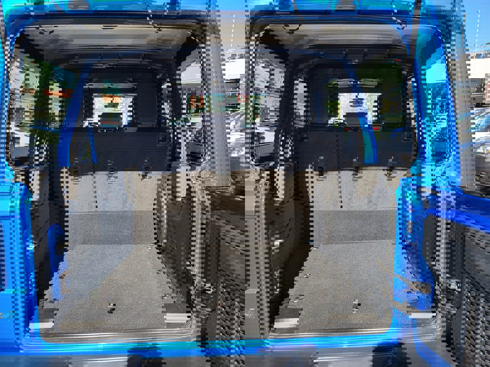 Used 2022 Jeep Wrangler Unlimited Rubicon 4xe w/ Steel Bumper Group image 20