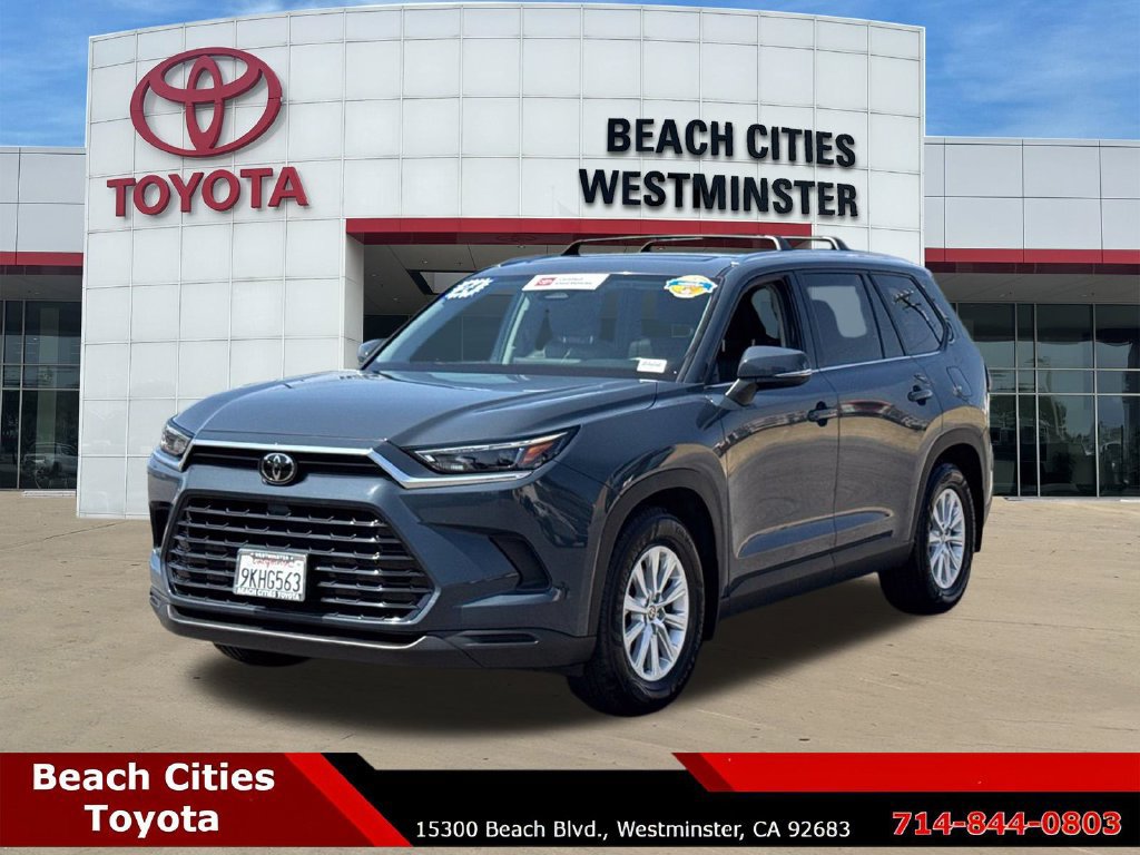 Certified 2024 Toyota Grand Highlander FWD image 6