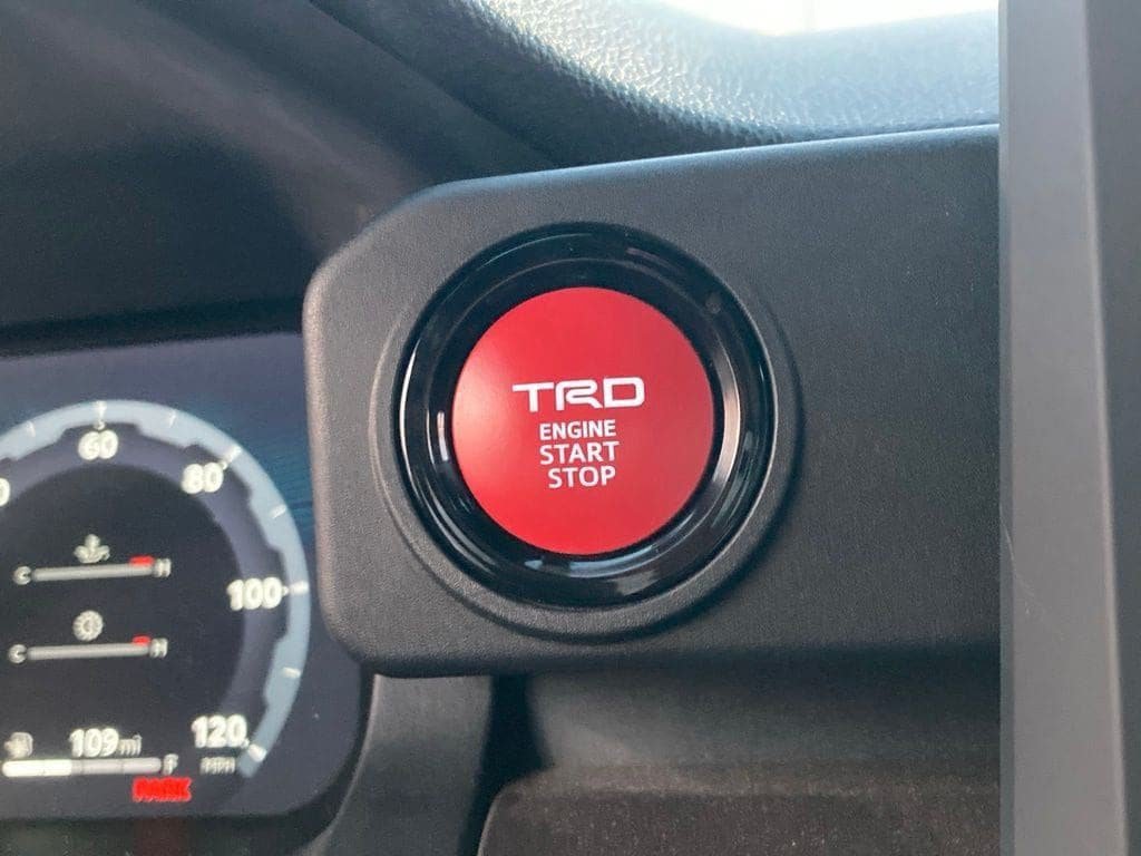 Certified 2025 Toyota Tacoma TRD Sport AWD/4WD image 18