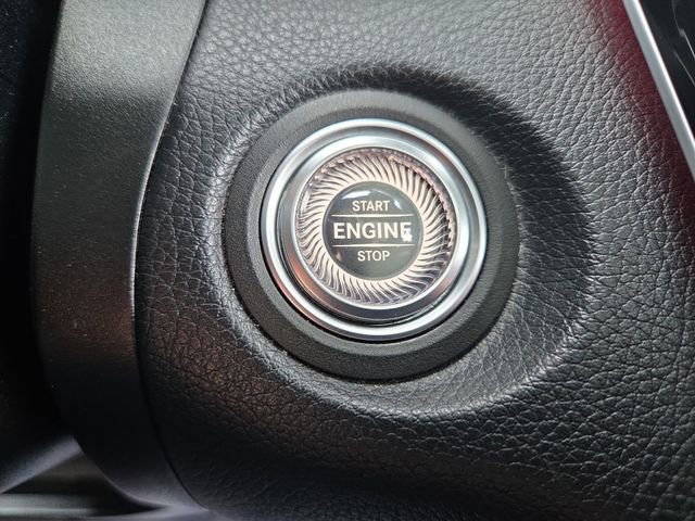 Used 2020 Mercedes-Benz GLC 300 4MATIC image 29