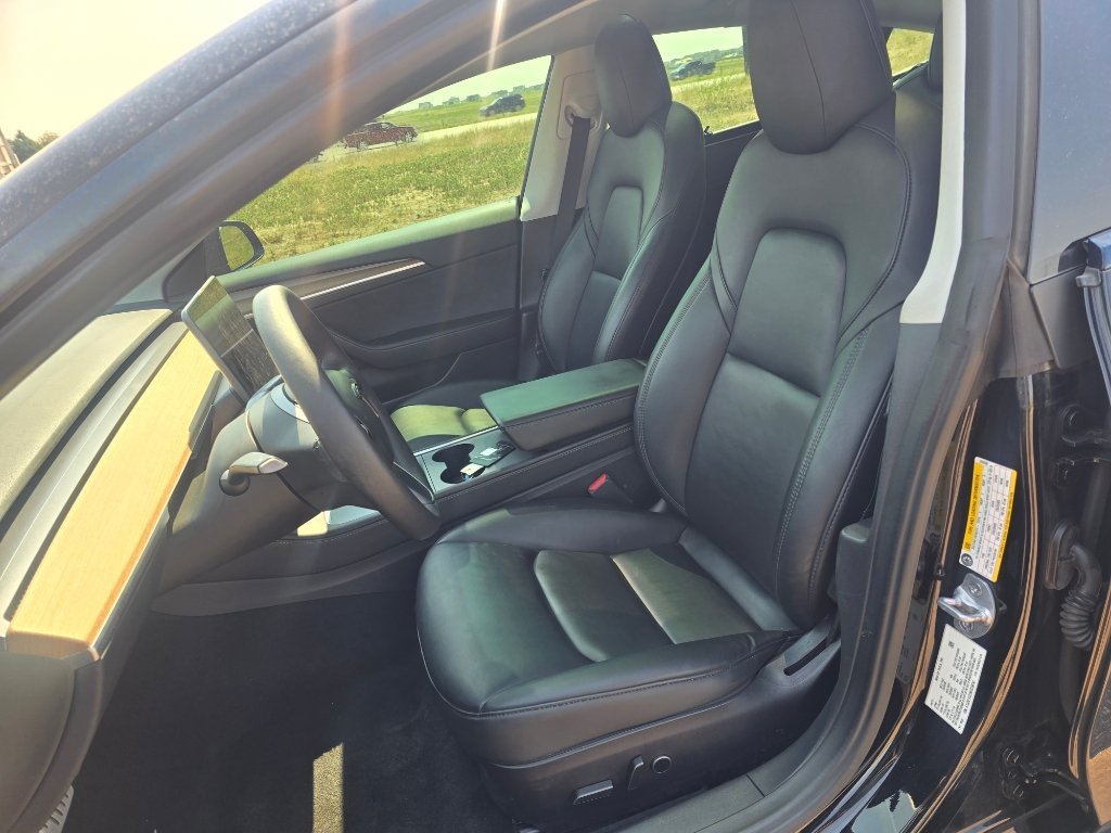 Used 2022 Tesla Model 3 Performance AWD/4WD image 12
