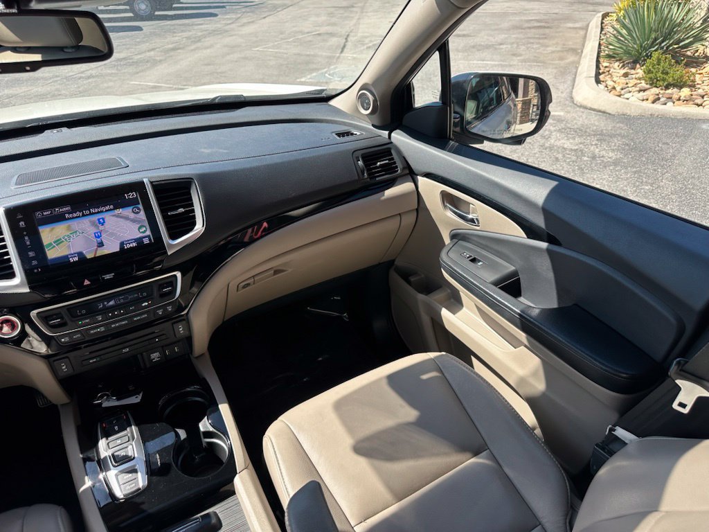 Used 2018 Honda Pilot Touring image 35